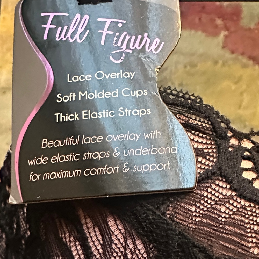 Daisy Fuentes Black and Pink Lace Bra - Picture 2 of 5